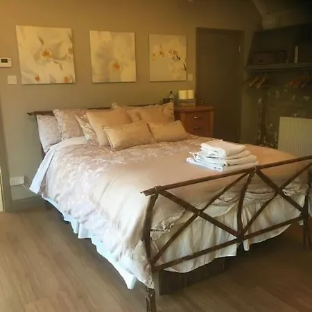 Secret Little Hideaway - With Proximity To Oxford Apartment Cassington Exterior photo